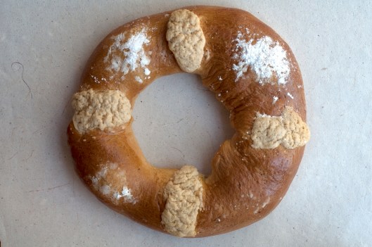 Home-made Rosca de Reyes, Oaxaca, Mexico / Andreja Brulc